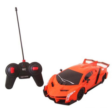 Más nuevo 1: 16 coche de control remoto modelo 4 función de R / C de coches (10211992)